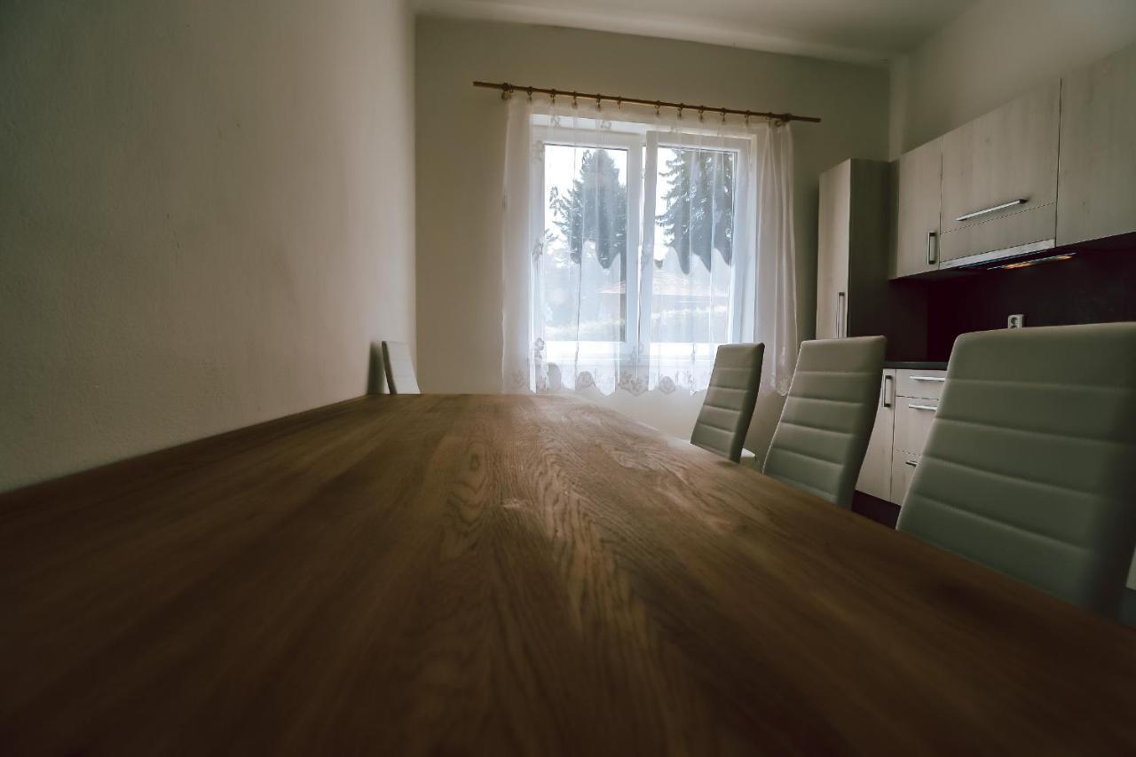 Chaty A Apartmany Hracholusky Kemp Kosatka Pnovany エクステリア 写真