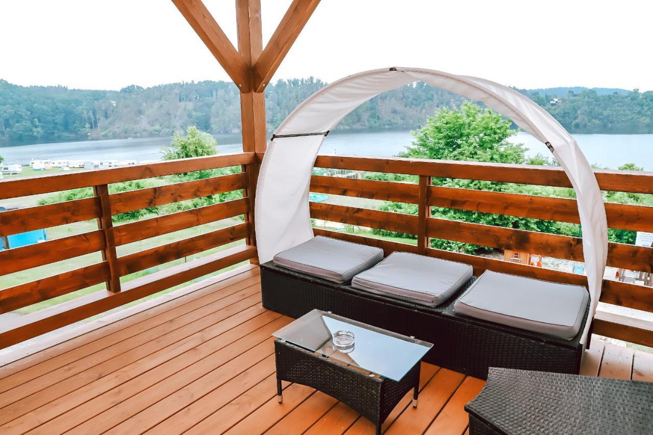 Chaty A Apartmany Hracholusky Kemp Kosatka Pnovany エクステリア 写真